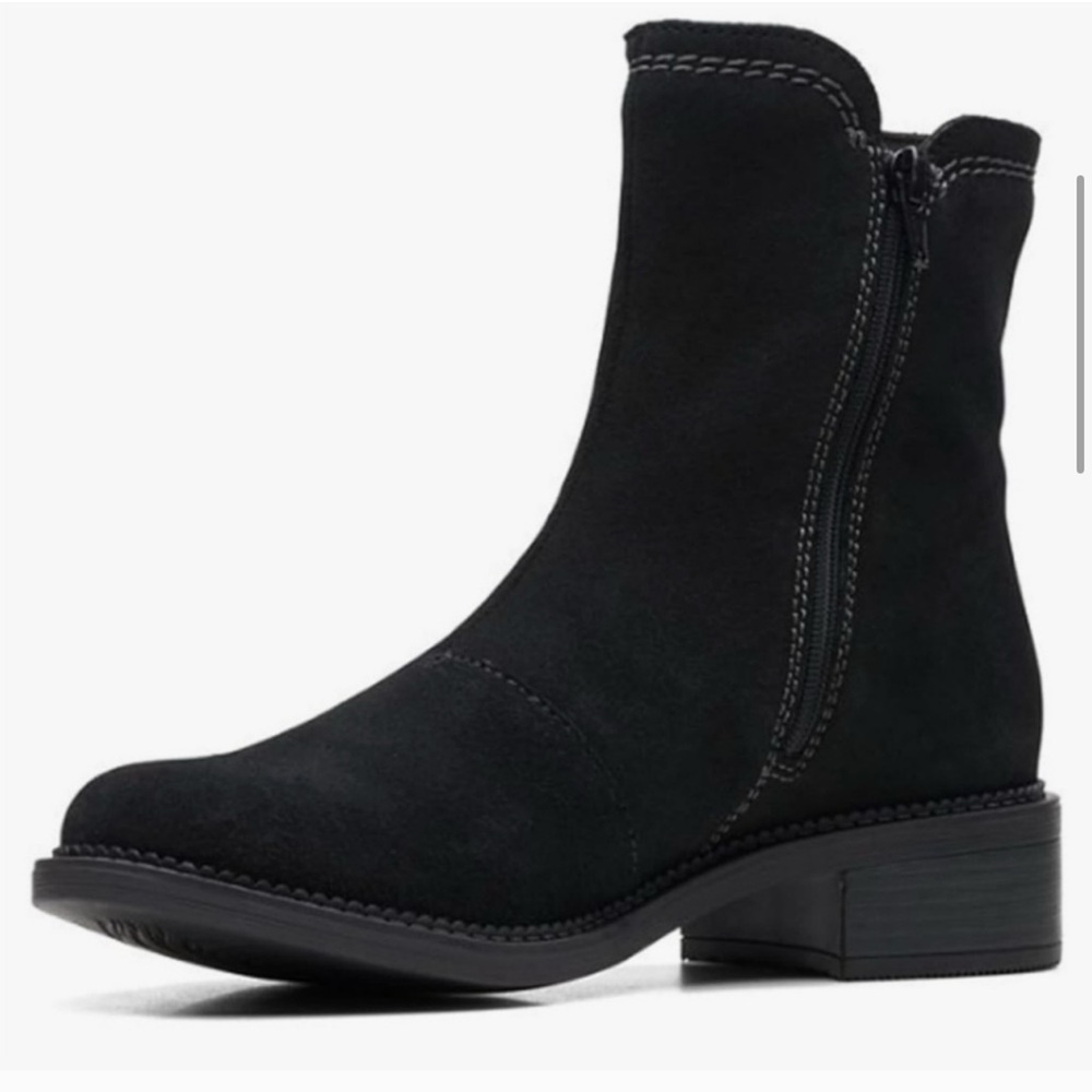 CLARKS Black Chelsea Ankle Boots 7 - Picture 4 of 11